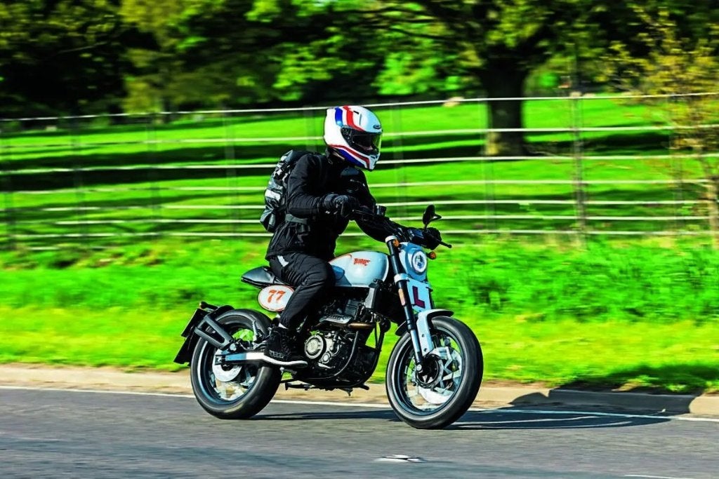 Bluroc Tracker 125 Grandioze actie, Motoren, Motoren | Overige merken, Nieuw, Bedrijf, Overig, 11 kW of minder