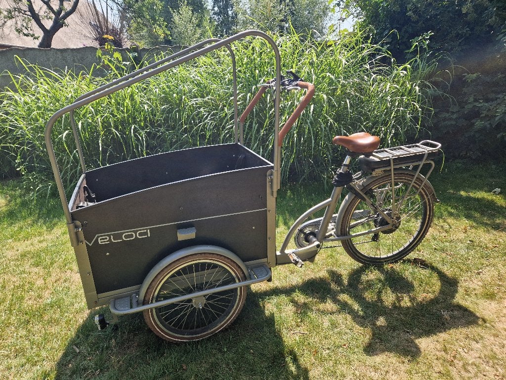 Elektrische bakfiets Veloci, 4 kinderen of meer, Gebruikt, Velgrem, Elektrisch