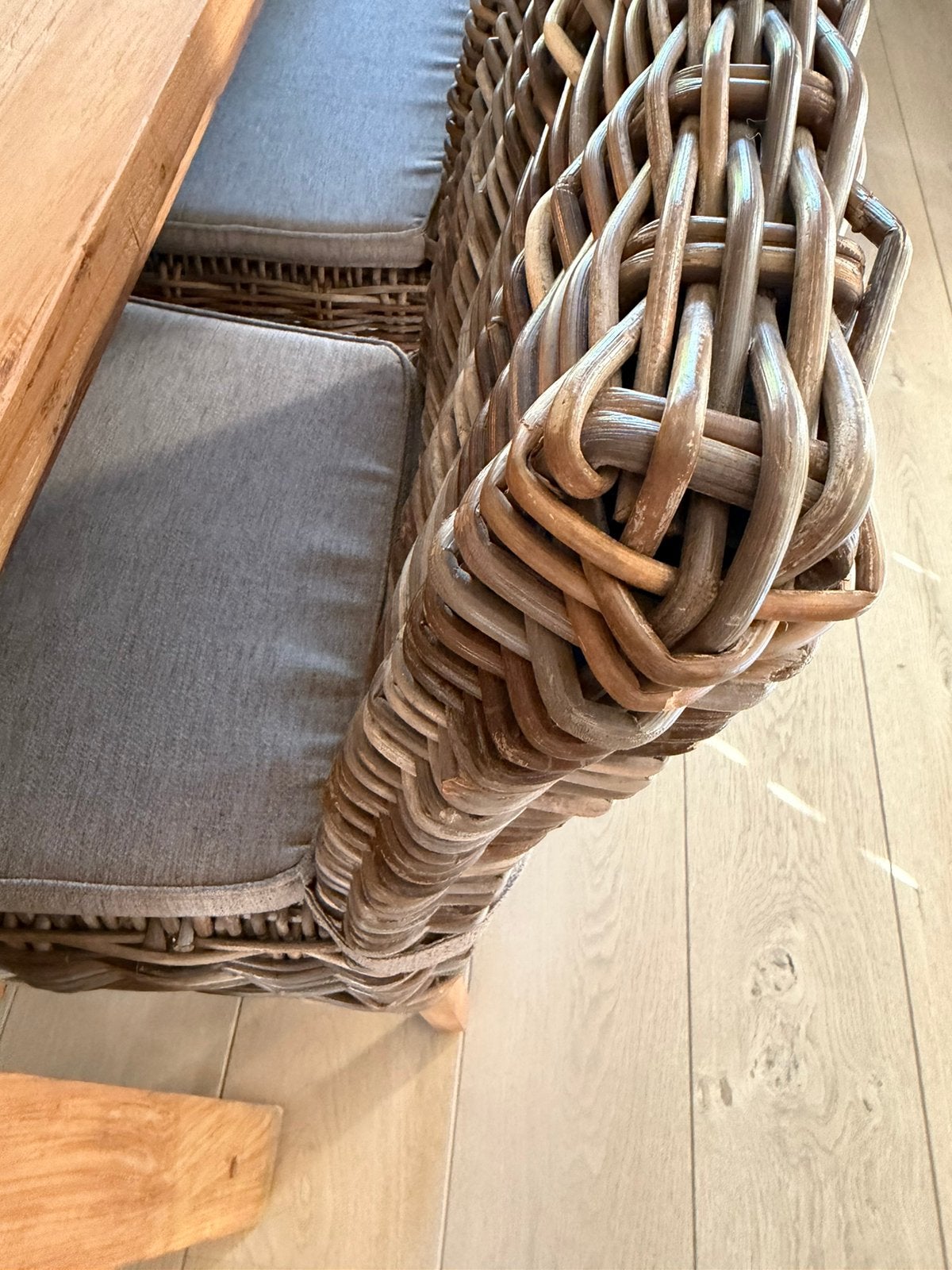 Eetkamertafel met 6 stoelen, Ophalen, Zo goed als nieuw, Rechthoekig, Hout