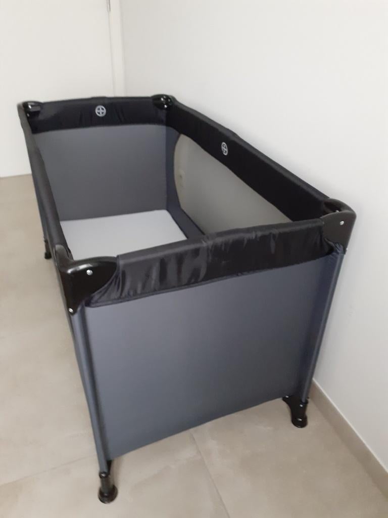 reisbedje, Kinderen en Baby's, Kinderkamer | Bedden, Ophalen, Zo goed als nieuw, Minder dan 140 cm, Matras