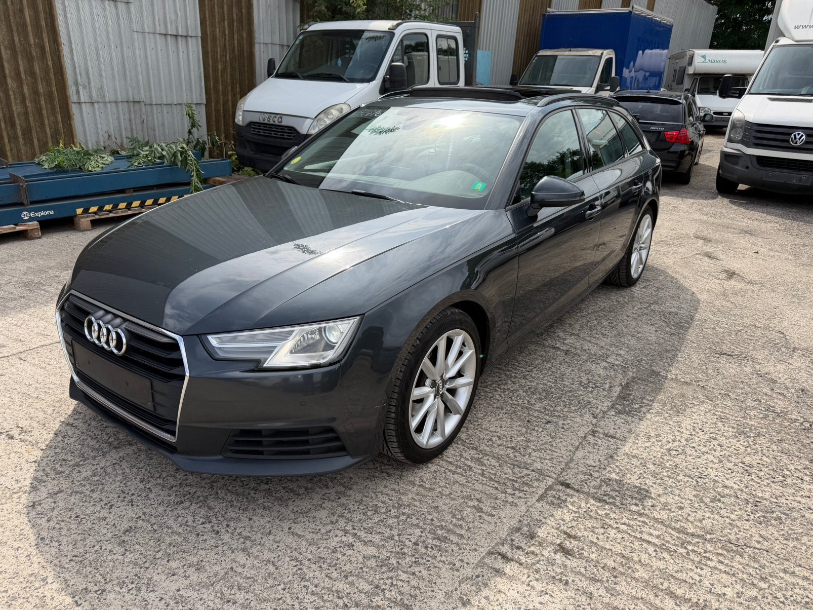 Audi A4 A4 Avant 2.0 TDi Sport *LEDER*XENON*PANO*, Autos, Cuir, Argent ou Gris, Entreprise, Boîte manuelle
