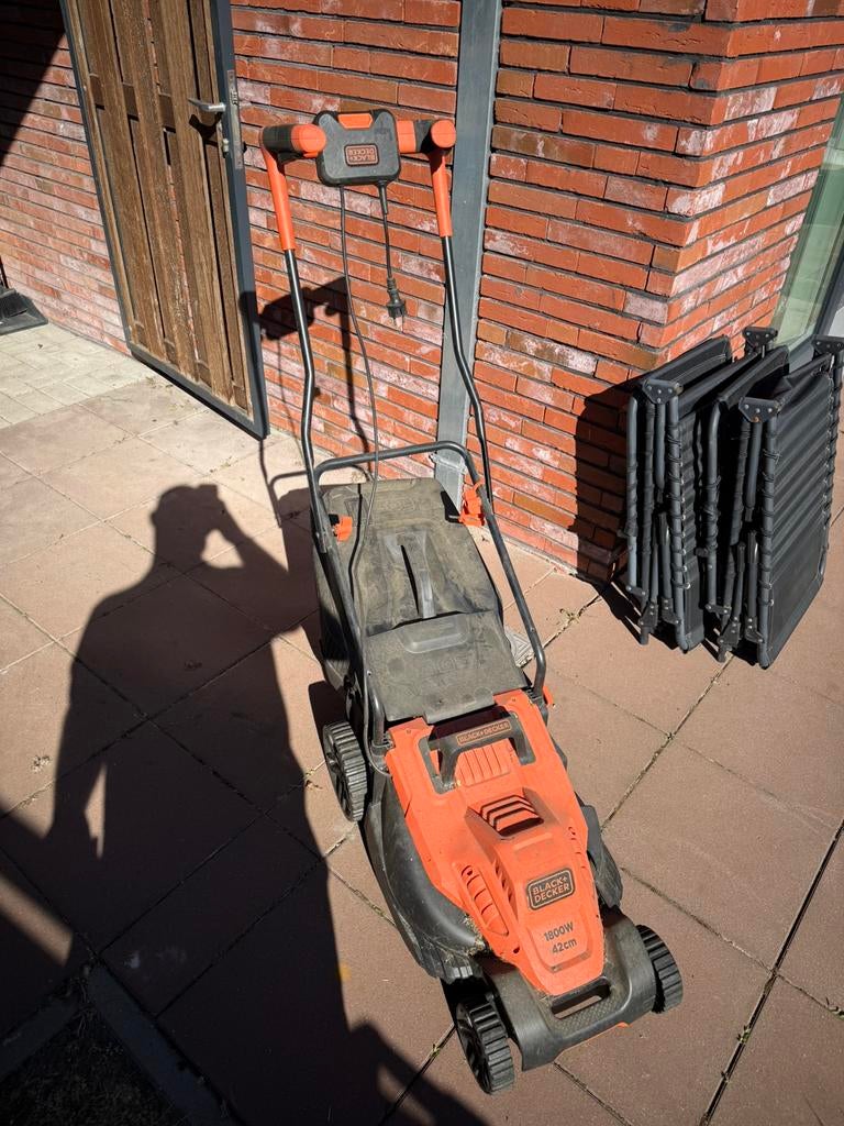Grasmaaier Black&Decker (elektrische met kabel), Tuin en Terras, Grasmaaiers, Ophalen