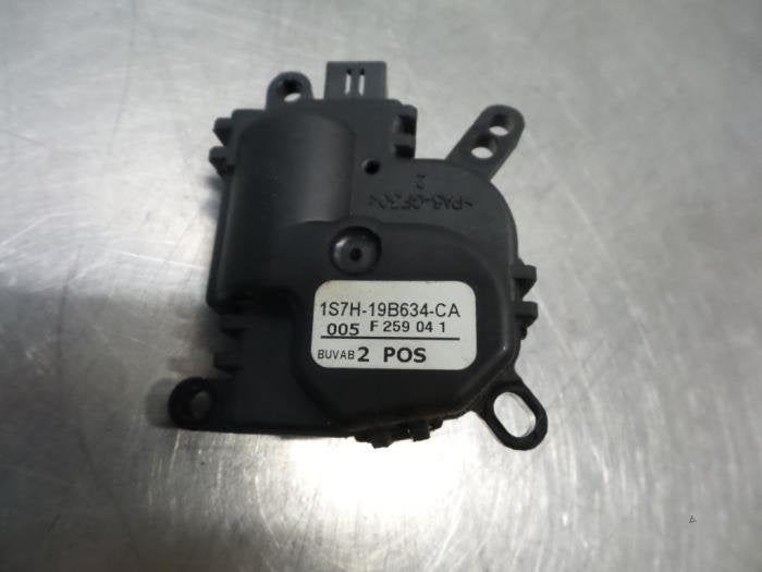 Kachelklep Motor van een Ford Fiesta (Fiesta 02-), Auto-onderdelen, Gebruikt, -, -, Ophalen of Verzenden
