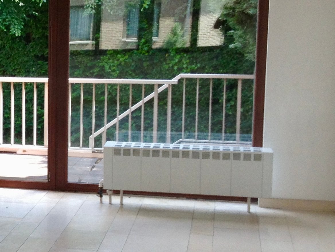 2 convecteurs passifs. À repeindre., Enlèvement, Utilisé, Autres types