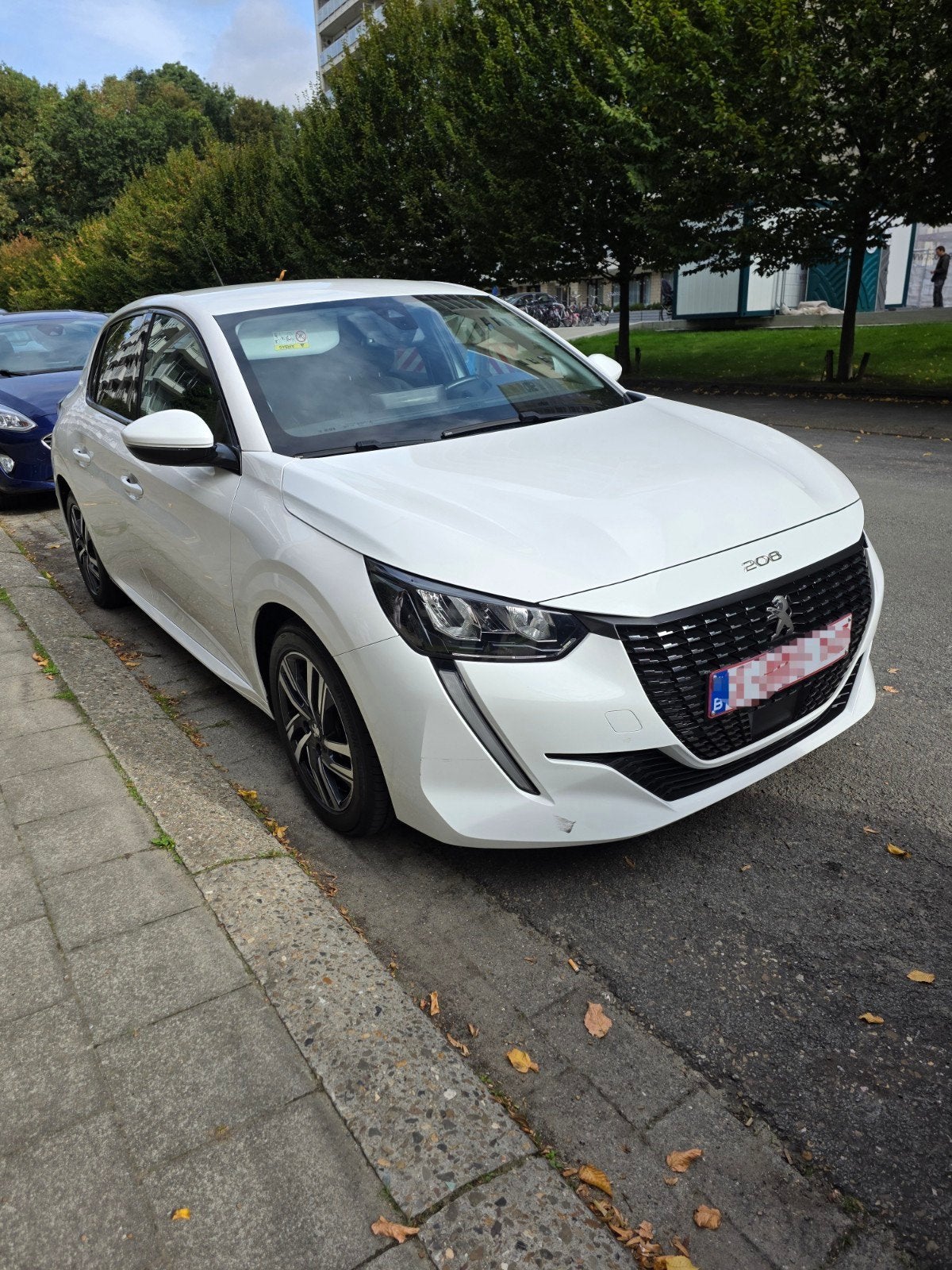 Peugeot Benzine 1.2 Puretech 2021, Euro 6, Leder en Stof, Wit, Parkeerassistent