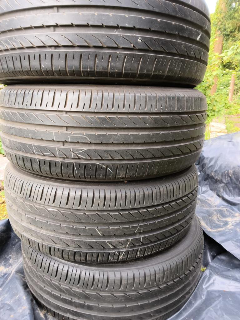 Toyo 215 50 R18. 7mm profiel., Auto-onderdelen, Banden en Velgen, Ophalen, Winterbanden, Band(en)