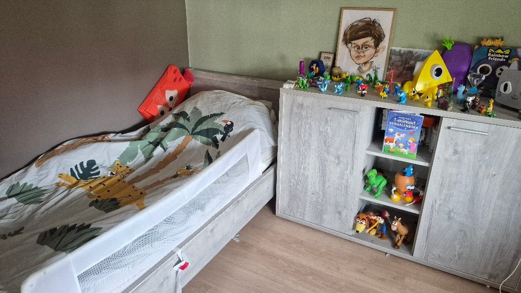 Doorgroei kinderkamer, Ophalen, Zo goed als nieuw, Jongetje of Meisje