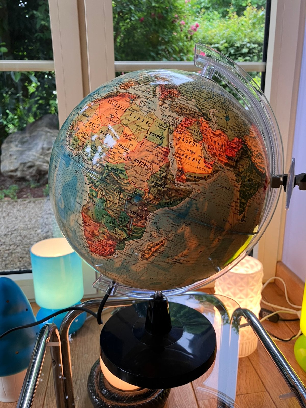 Vintage wereldbol lamp, Ophalen, Zo goed als nieuw