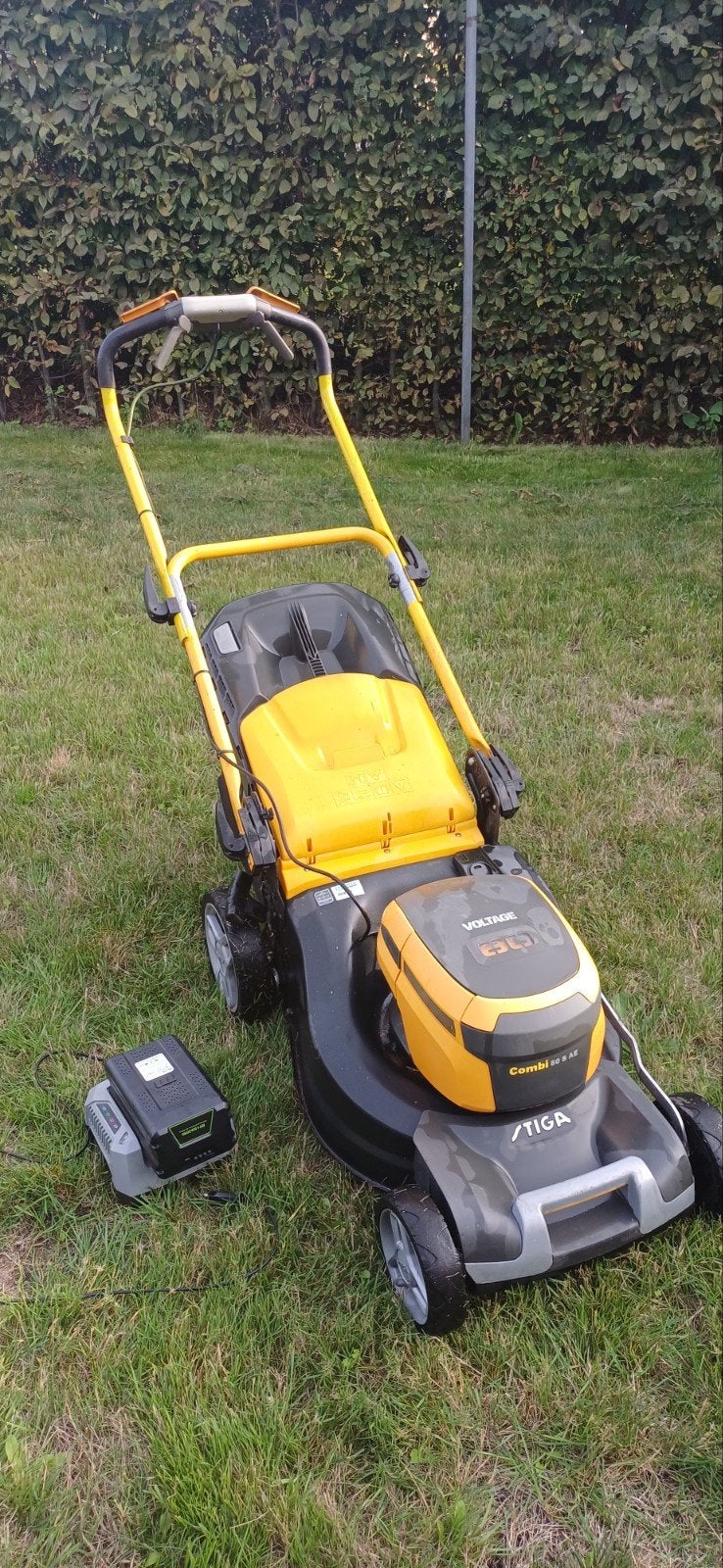 Accu grasmachine STIGA 80V (nieuwe batterij ), Ophalen, Cirkelmaaier, Gebruikt, Accu-grasmaaier