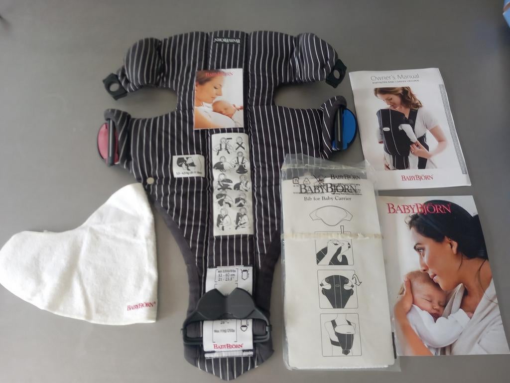 Porte-bébé BabyBjörn avec tous les accessoires + housse d'or, Enlèvement, Porte-bébé