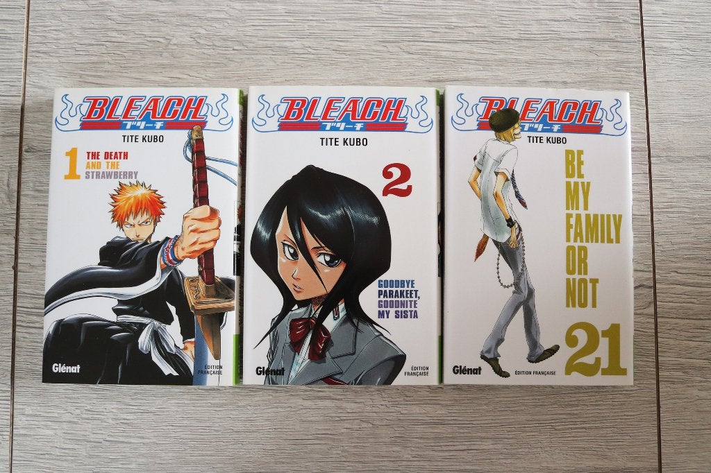 3 mangas Bleach (1, 2, 21), Livres, Plusieurs comics, Enlèvement ou Envoi, Comme neuf, Japon (Manga)