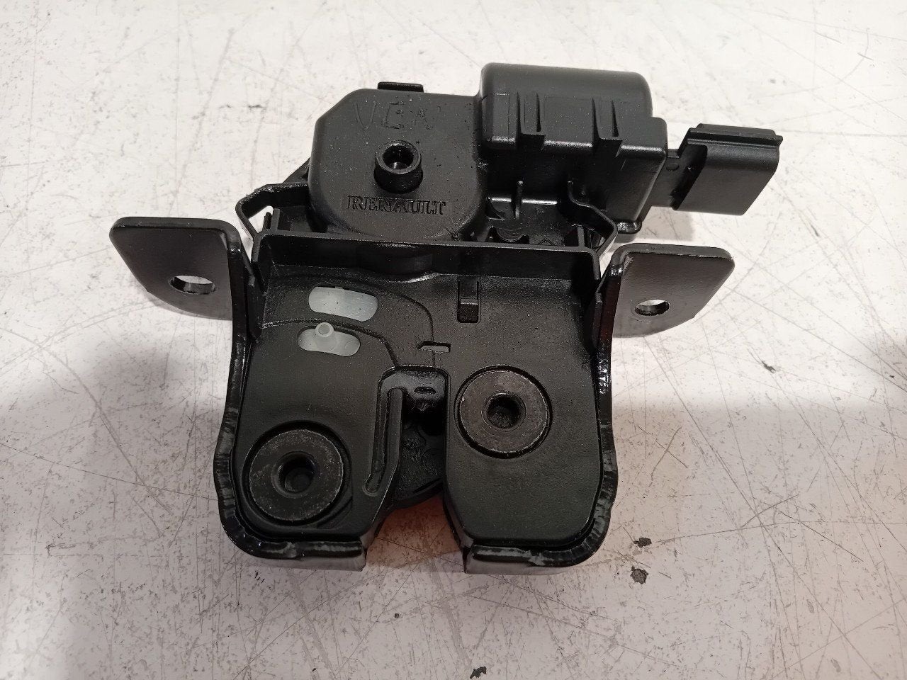 Slot mechaniek kofferdeksel achterklep elektrisch Renault Ca, Onderdelen@venauto.nl, Van der Ven Autorecycling B.V., Gebruikt