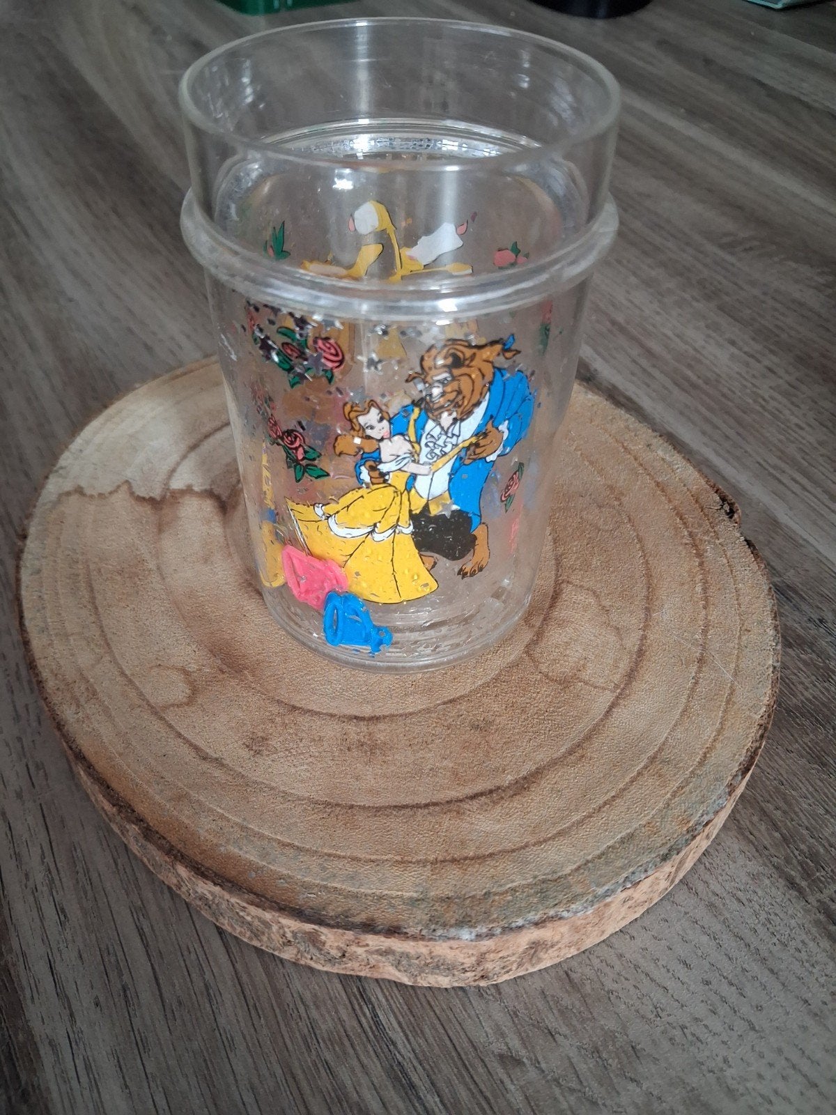 Vintage Disney Bekertje Belle en het beest., Verzamelen, Disney, Ophalen, Overige figuren, Gebruikt, Overige typen