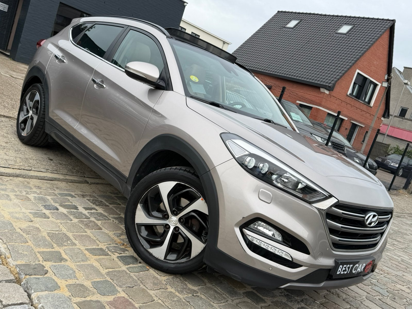 Hyundai Tucson 2.0CRDi * Full Option, Autos, Achat, Entreprise, Boîte manuelle, 127 g/km