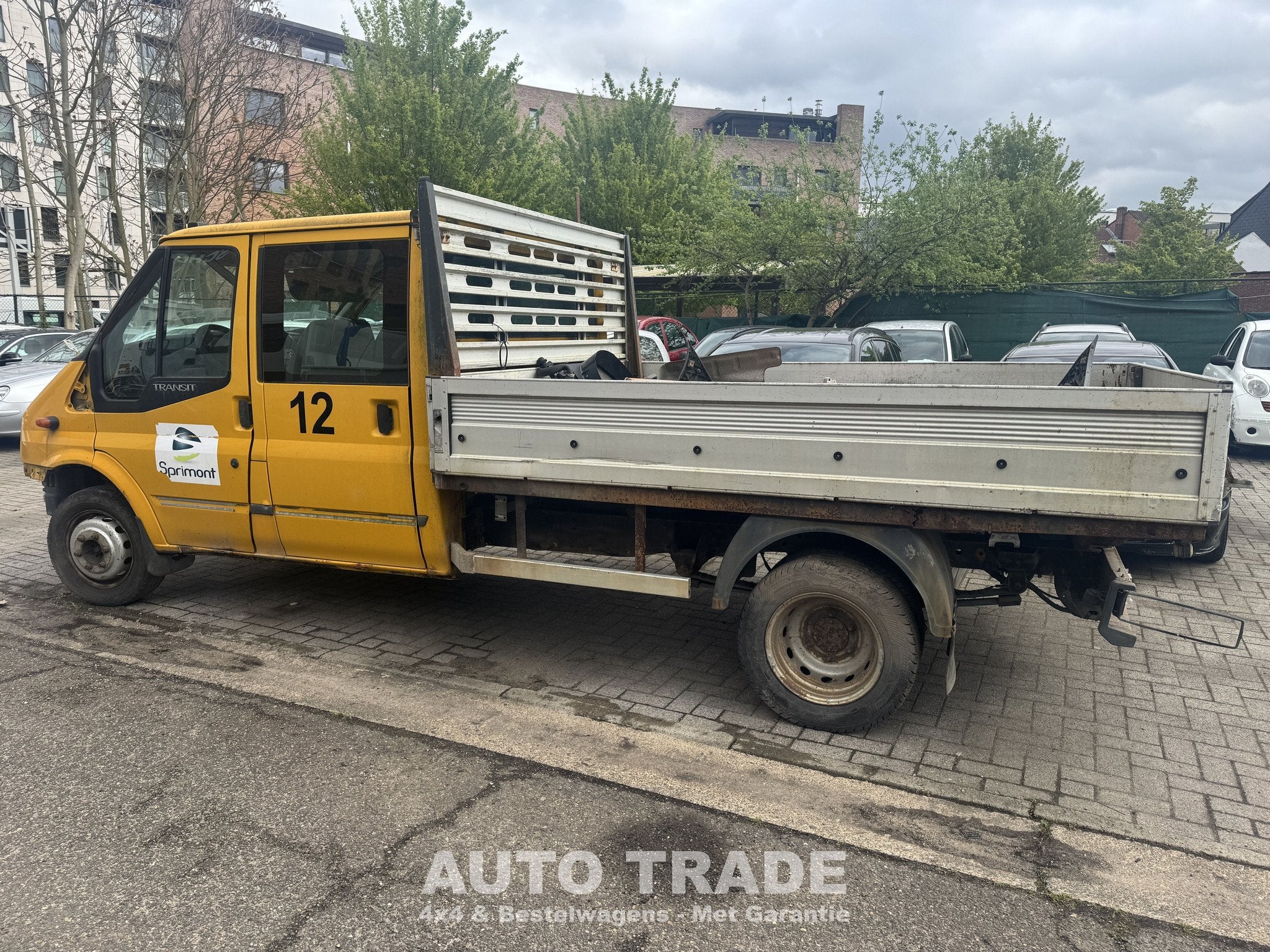 Ford Transit Open Laadbak | Dubbele Cabine | Zo meenemen |, Voorwielaandrijving, 4 deurs, Gebruikt, Beige