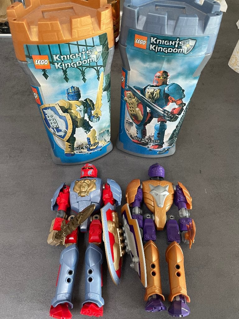 Knights kingdom, Enlèvement ou Envoi, Comme neuf, Complet