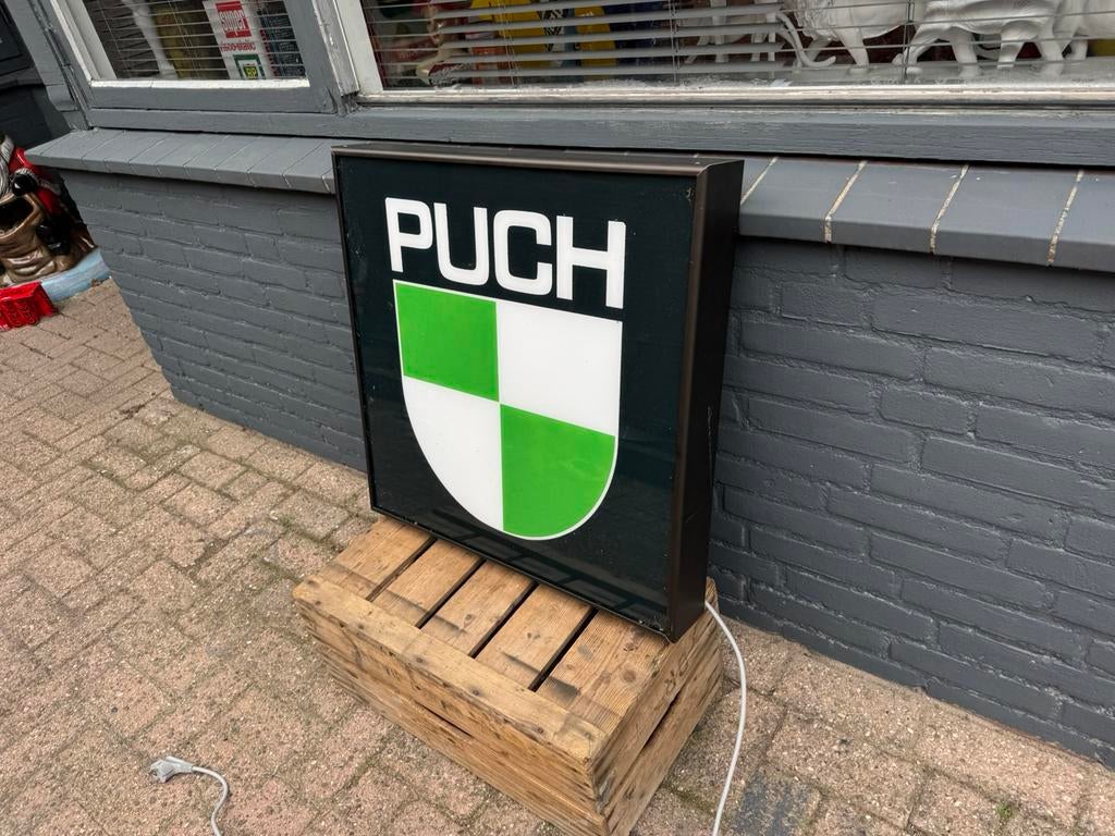 Oude PUCH Brommers reclame lichtbak, Ophalen, Gebruikt, Lichtbak of (neon) lamp