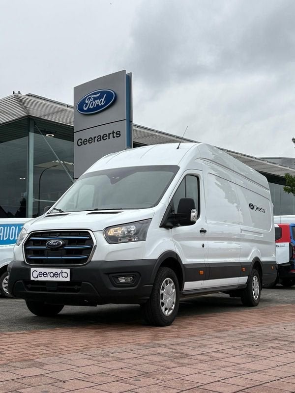 Ford Transit, Autos, Achat, 135 kW, Entreprise, 3 places