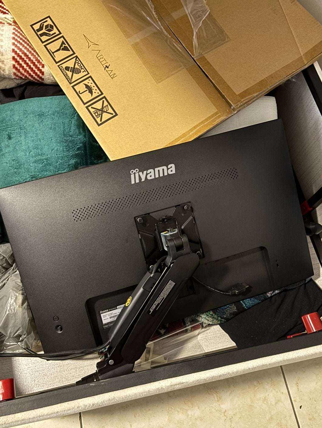 24inch iiyama monitor, Computers en Software, Monitoren, Ophalen of Verzenden, Zo goed als nieuw, HDMI