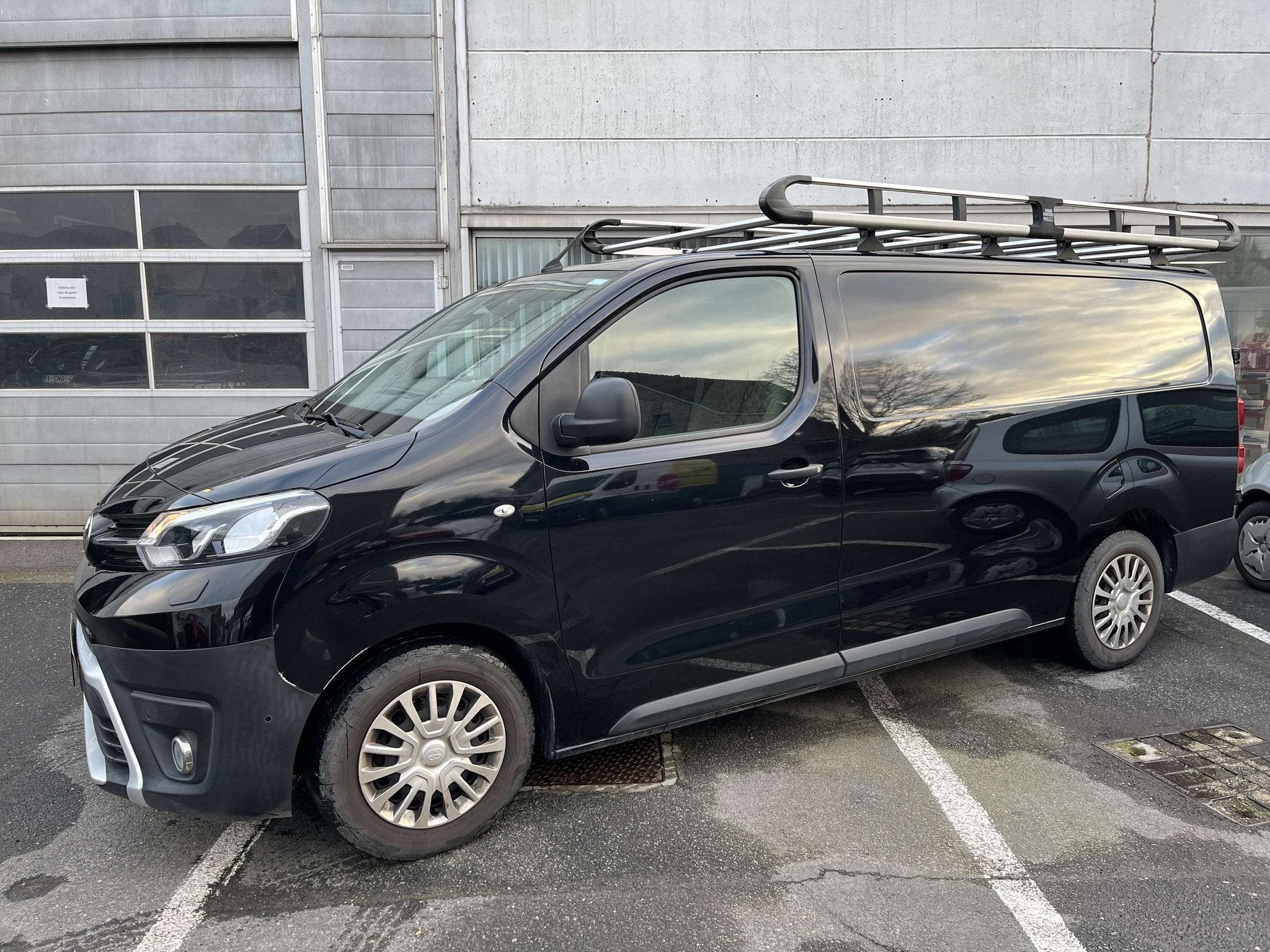 Toyota ProAce Proace 2.0 D-4D Medium Comfort (LX) S/S (EU6.3, Achat, Euro 6, 3 places, Boîte manuelle
