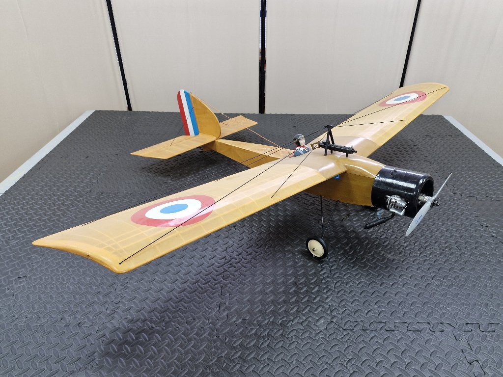 Vintage RC Vliegtuig, Hobby en Vrije tijd, Ophalen, Gebruikt, Benzine