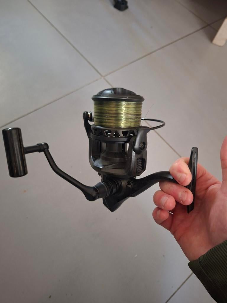 Canne à pêche arca avec moulinet sonik carbon 5000, Enlèvement, Moulinet