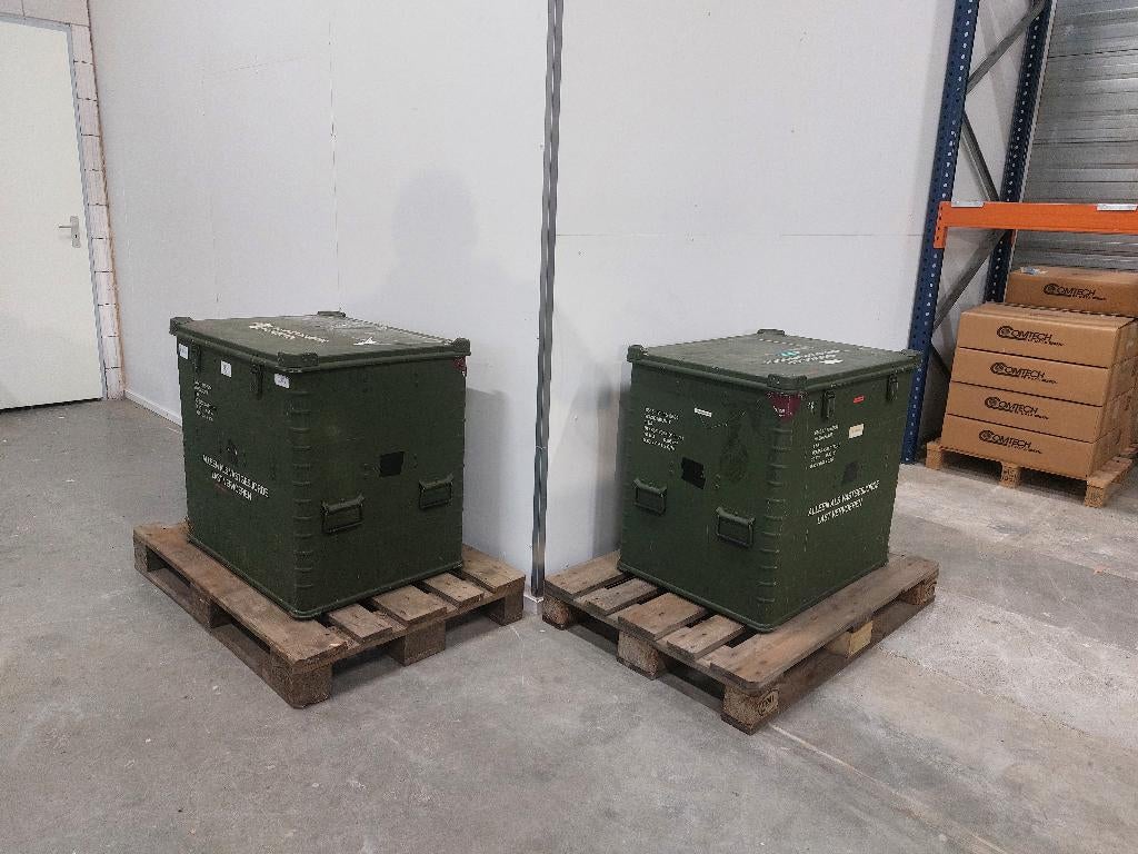 Fieldsink mobiele wasbak installatie 2 stuks EX dutch army, Ophalen of Verzenden, Landmacht, Overige typen
