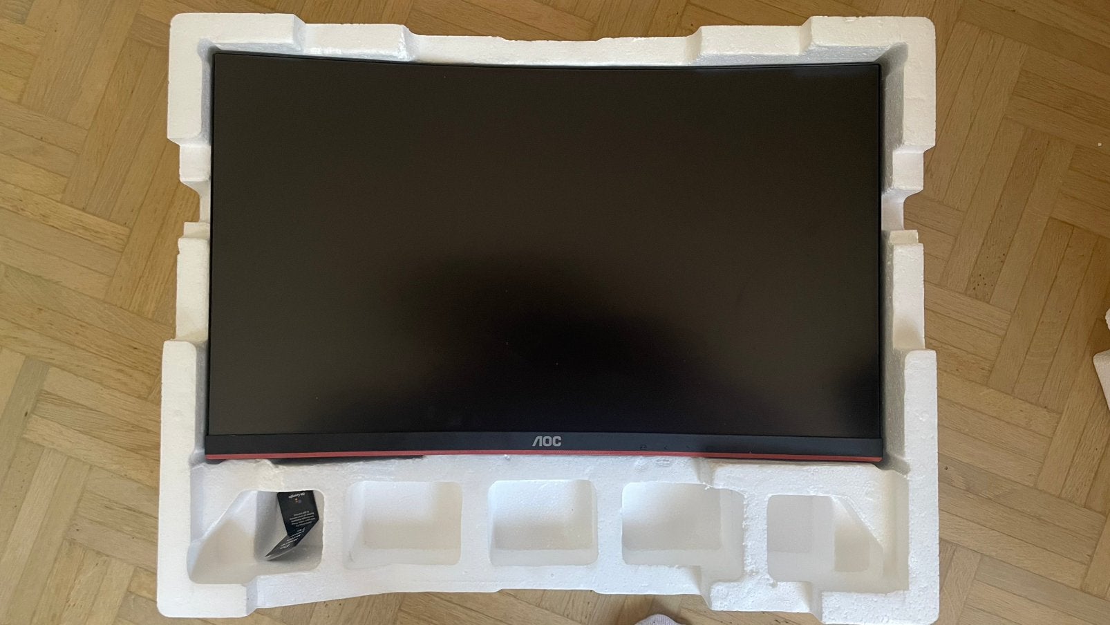 AOC CURVED 24INCH 144hz 1Ms, TV, Hi-fi & Vidéo, Télévisions, Autres marques, 60 à 80 cm, LCD, Comme neuf