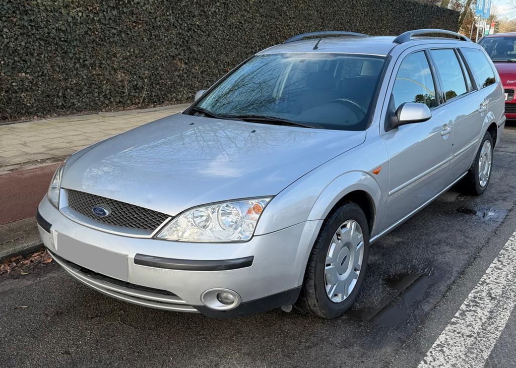Ford Mondeo automaat Benzine euro 4 139.000Km, Auto's, Ford, Stof, Zwart, 4 cilinders, Mondeo