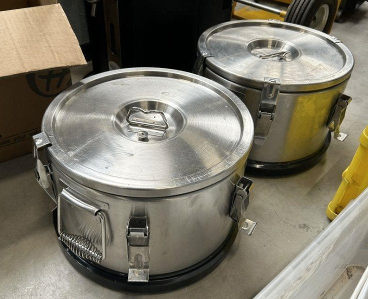2 Sunnex geïsoleerde RVS thermobakken, Huis en Inrichting, Keuken | Potten en Pannen, Ophalen, Gebruikt, Overige typen
