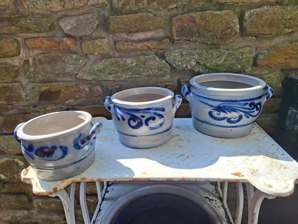Lot de 4 pots en grès