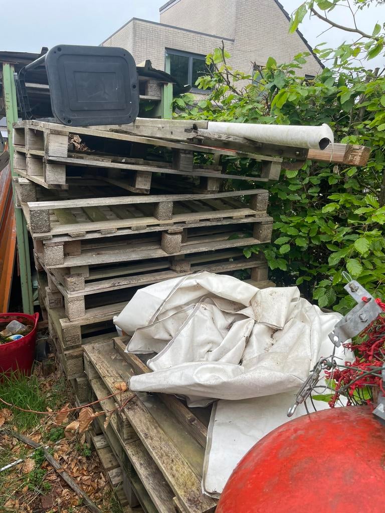 15-tal pallets gratis, Enlèvement