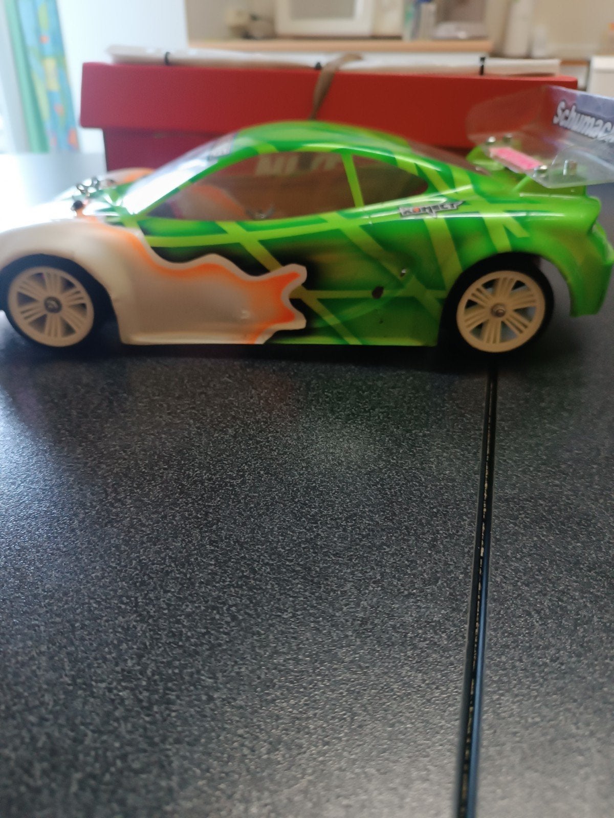 Schumacher 1/12, Utilisé, Échelle 1:14, Électro, Voiture on road