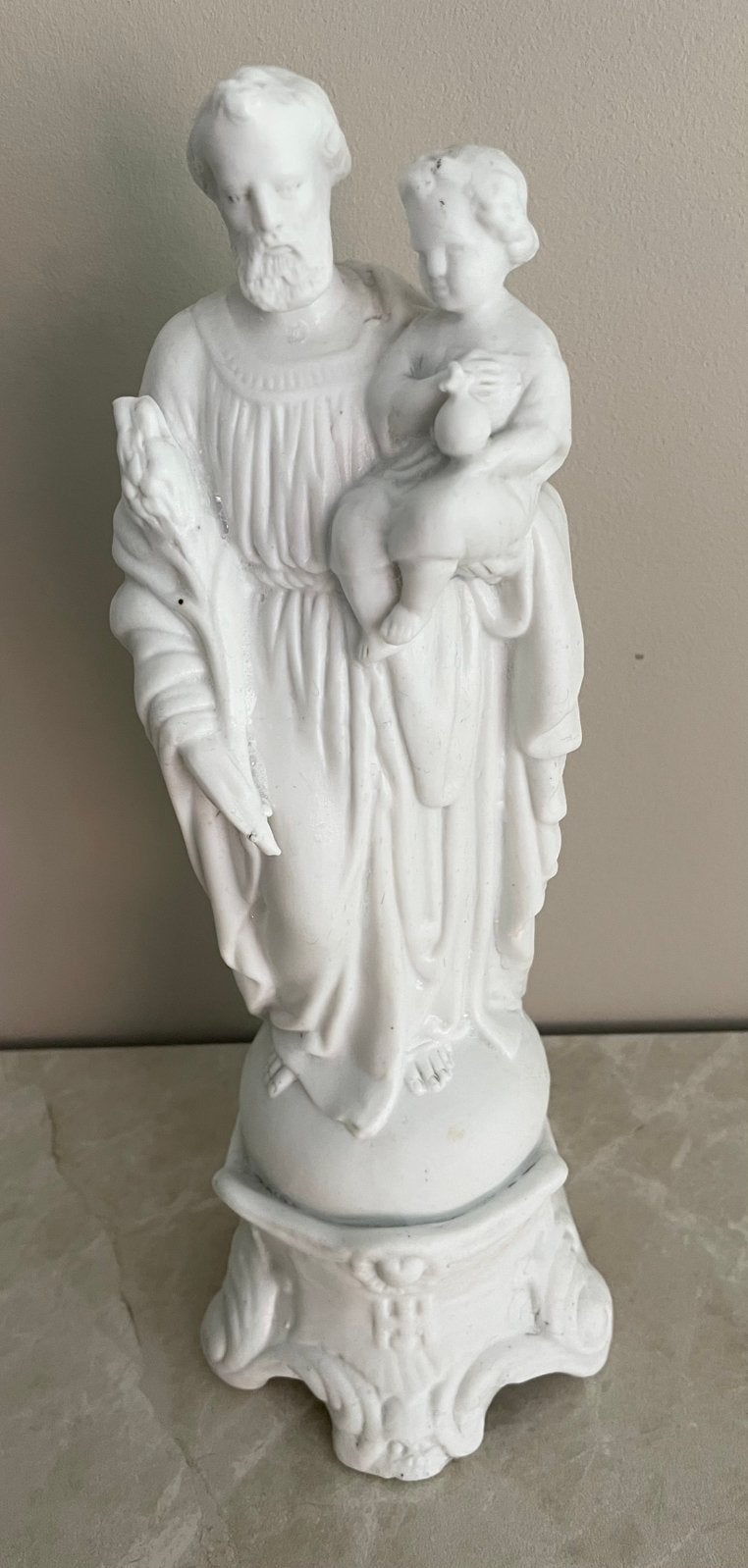 Beeld in witte biscuit st.Jozef met kind 24 cm, Antiek en Kunst, Ophalen of Verzenden