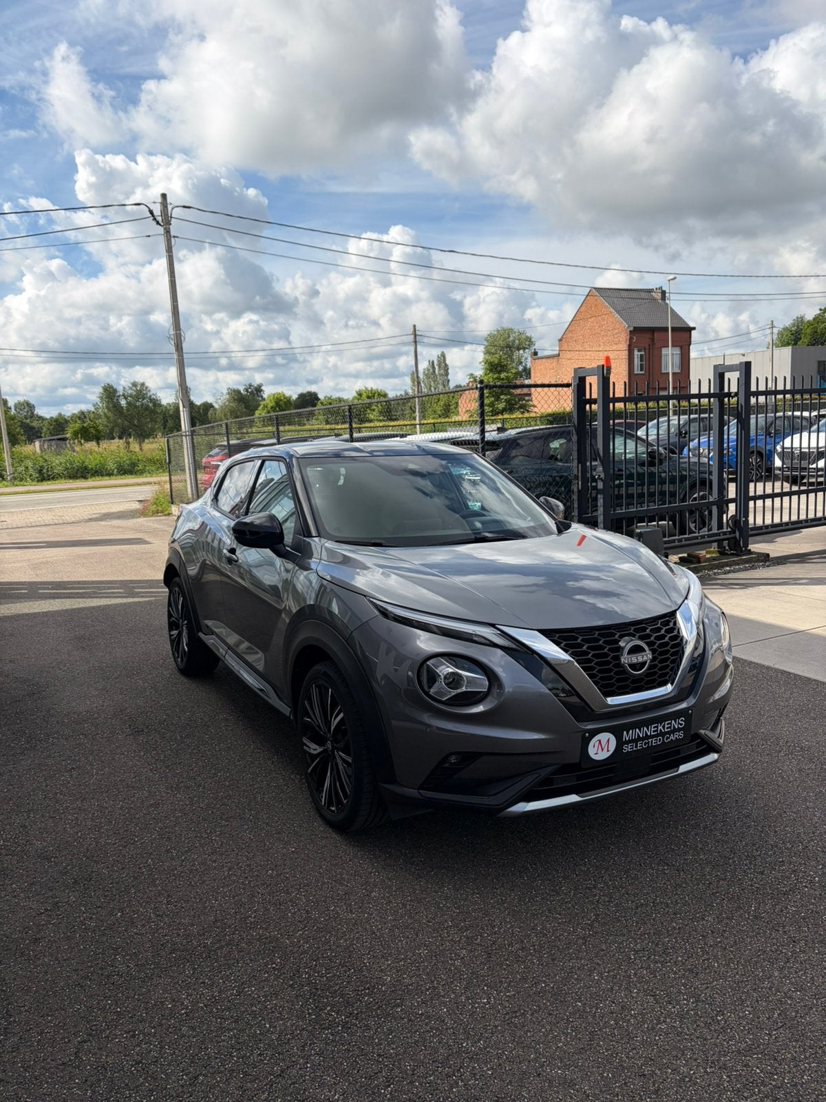 Nissan Juke benzine 2023  32000 km, Autos, Nissan, Argent ou Gris, Achat, Euro 6, Entreprise