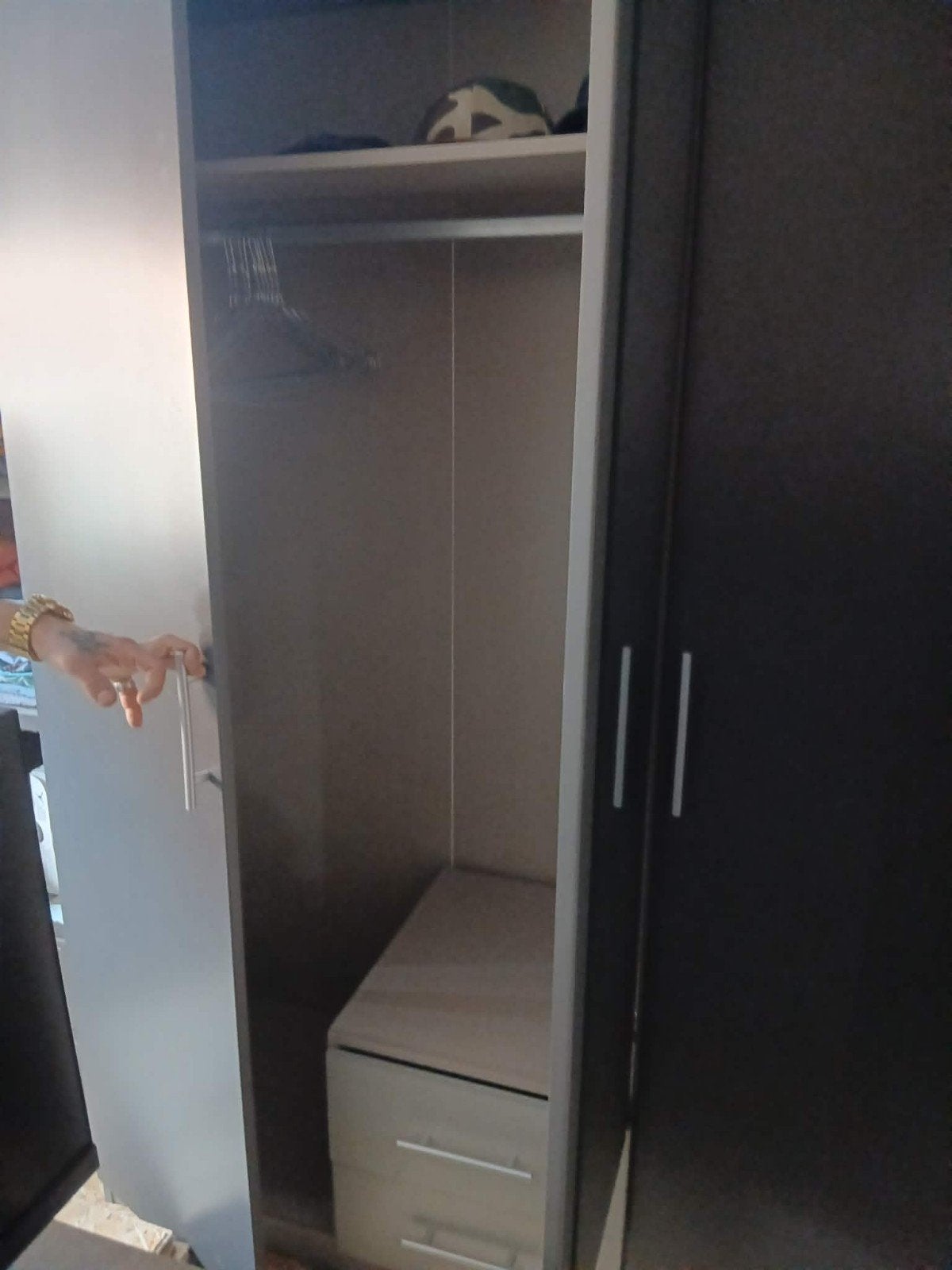 Kleerkast, Ophalen, 50 tot 75 cm, 100 tot 150 cm, 150 tot 200 cm