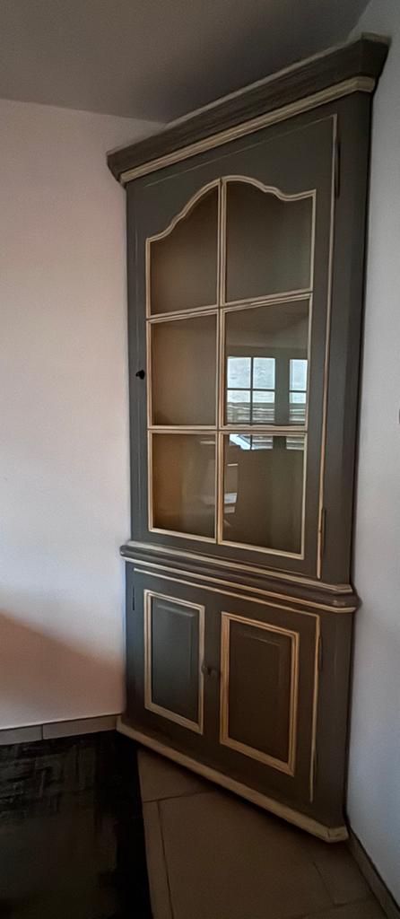 Vintage hoekkast landelijke stijl, Huis en Inrichting, Kasten | Buffetkasten, Zo goed als nieuw, Glas, Ophalen