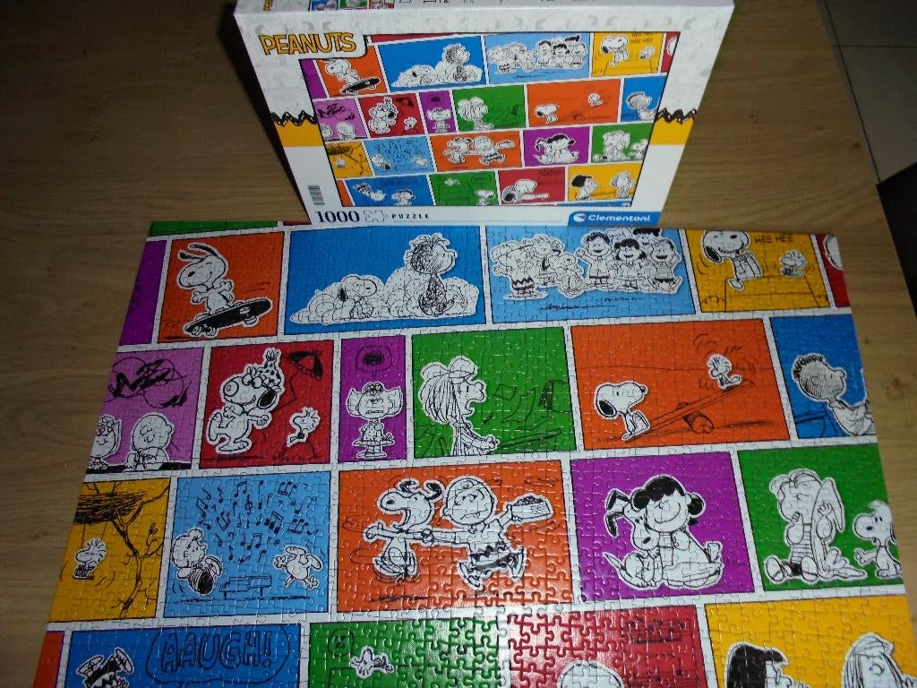 complete Snoopy puzzel, Ophalen of Verzenden, 500 t/m 1500 stukjes, Gebruikt, Legpuzzel