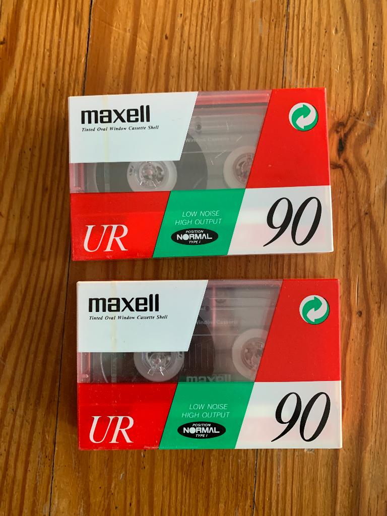 2 Maxell UR 90 cassettes, Cd's en Dvd's, Cassettebandjes, Ophalen of Verzenden, Nieuw in verpakking, 2 t/m 25 bandjes, Onbespeeld