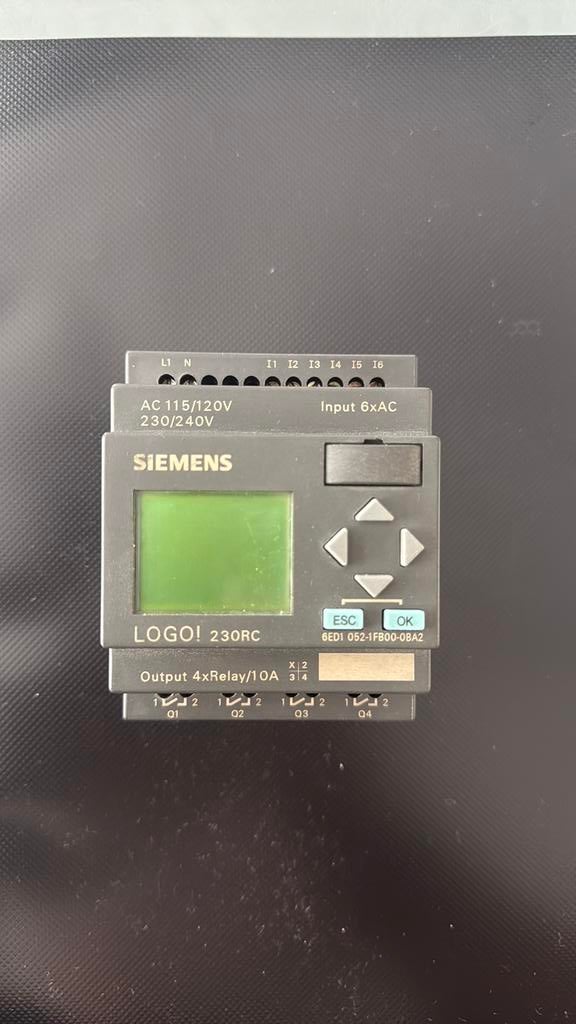 Siemens LOGO! 230rc, Ophalen of Verzenden, Zo goed als nieuw