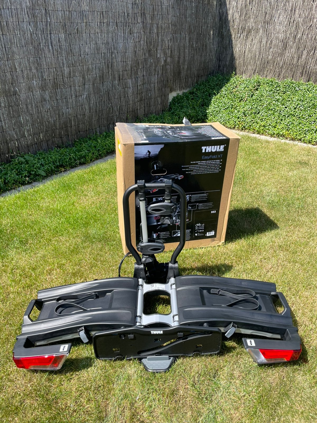Thule Easyfold 933 XT., Ophalen, Elektrische fiets, Zo goed als nieuw, 2 fietsen