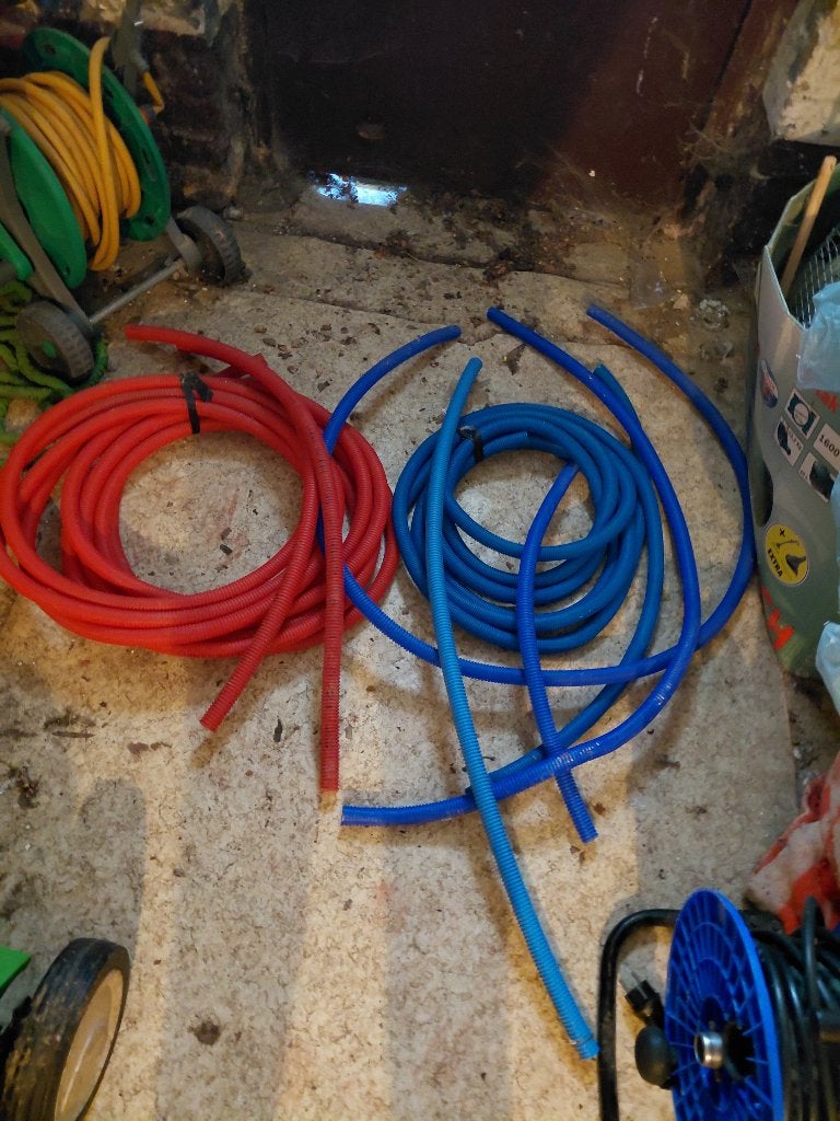 Tuyau gaine, Enlèvement, Comme neuf, Évacuation