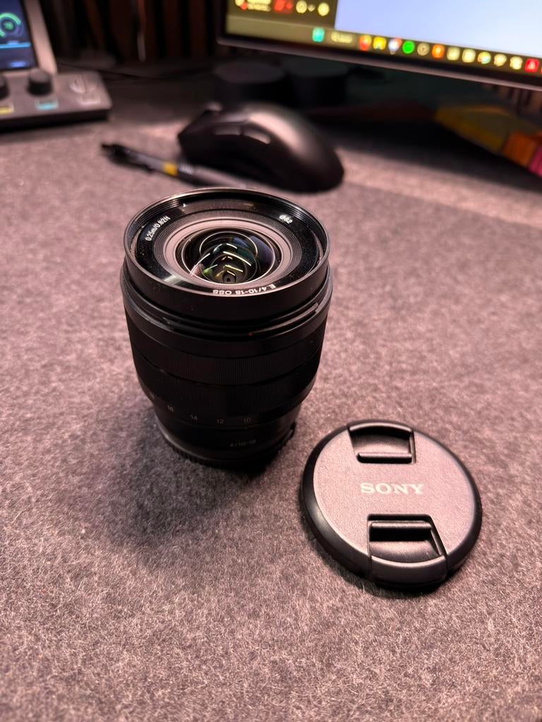 Sony E 10-18mm f/4 OSS, Audio, Tv en Foto, Foto | Lenzen en Objectieven, Zo goed als nieuw, Accessoires, Ophalen