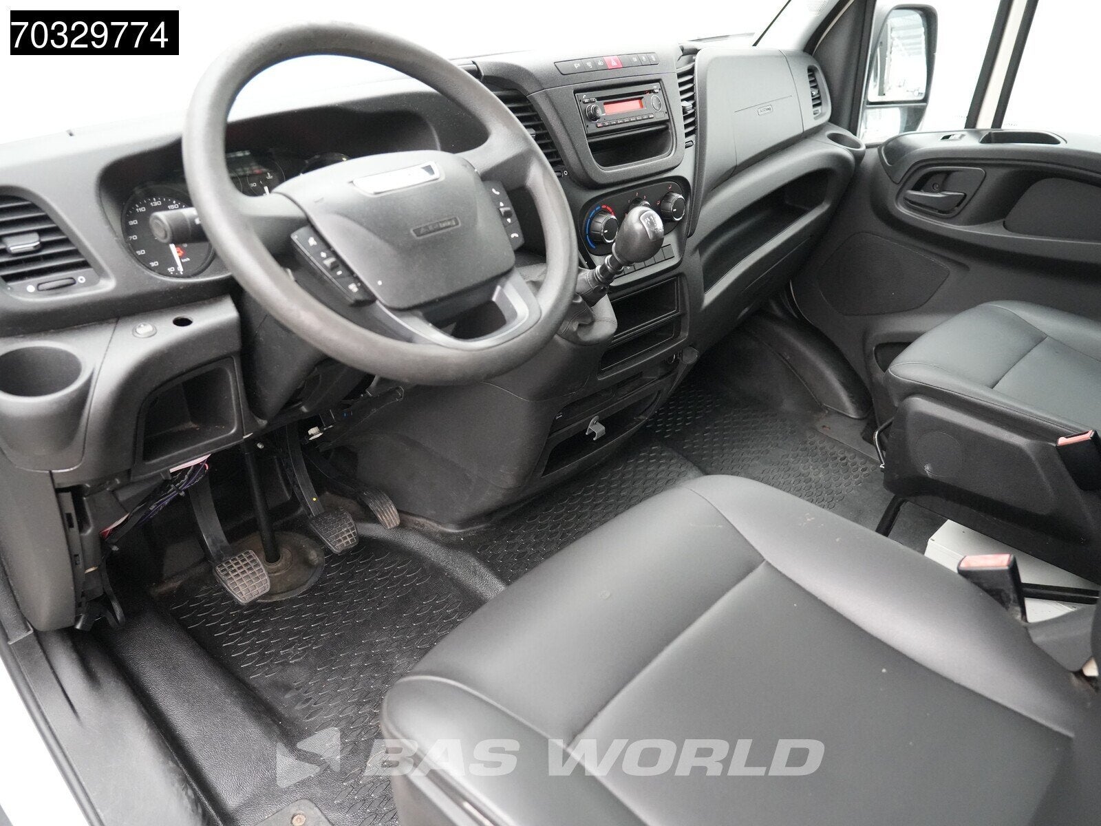 Iveco Daily 35S12 Dubbel Cabine Open Laadbak 3,5t Trekhaak A, Auto's, Bestelwagens en Lichte vracht, Gebruikt, Euro 6, Iveco, Bedrijf