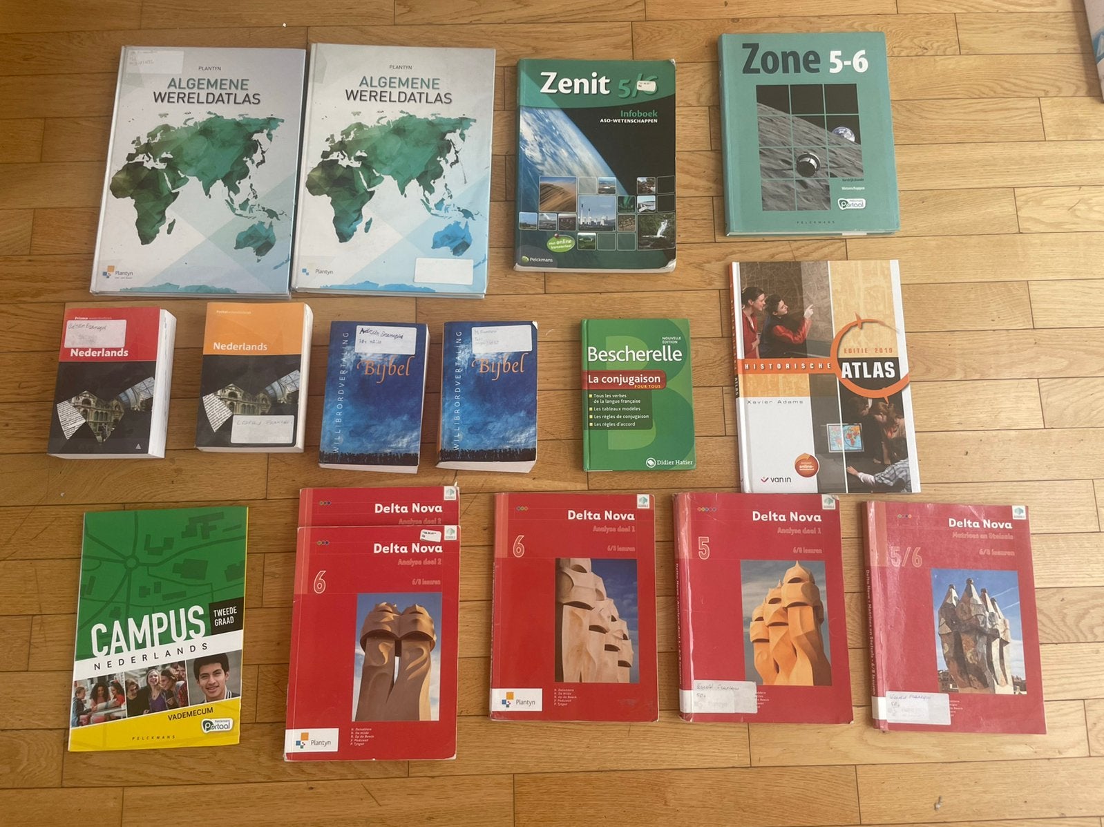 Partij boeken middelbaar onderwijs, Boeken, Ophalen, Gelezen
