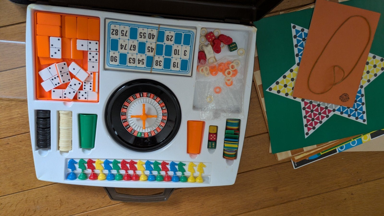 Casino en bordspellen set, Ophalen