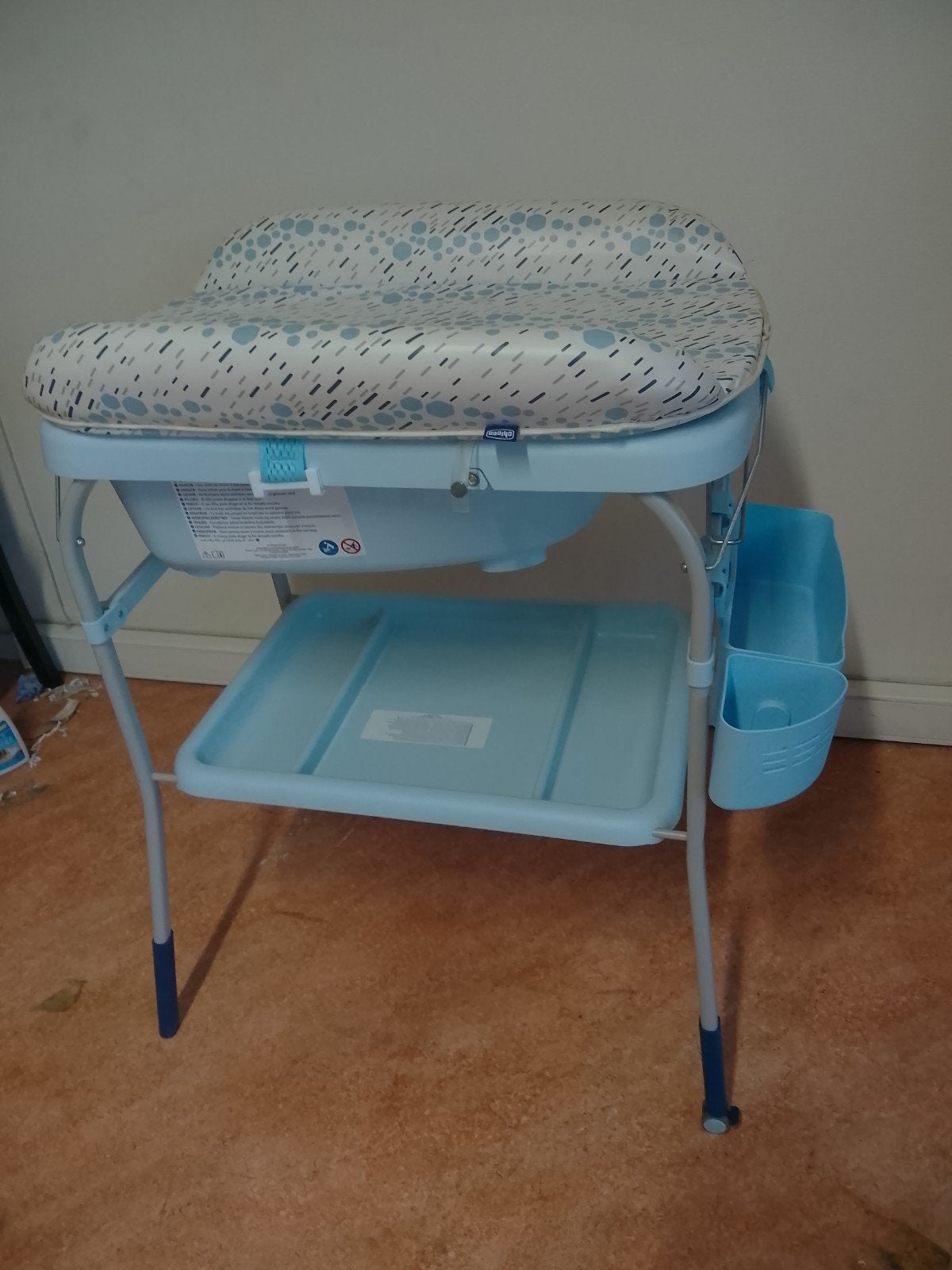 Table à langer + bain chicco, Enlèvement ou Envoi, Utilisé, Coussin à langer, Autres marques