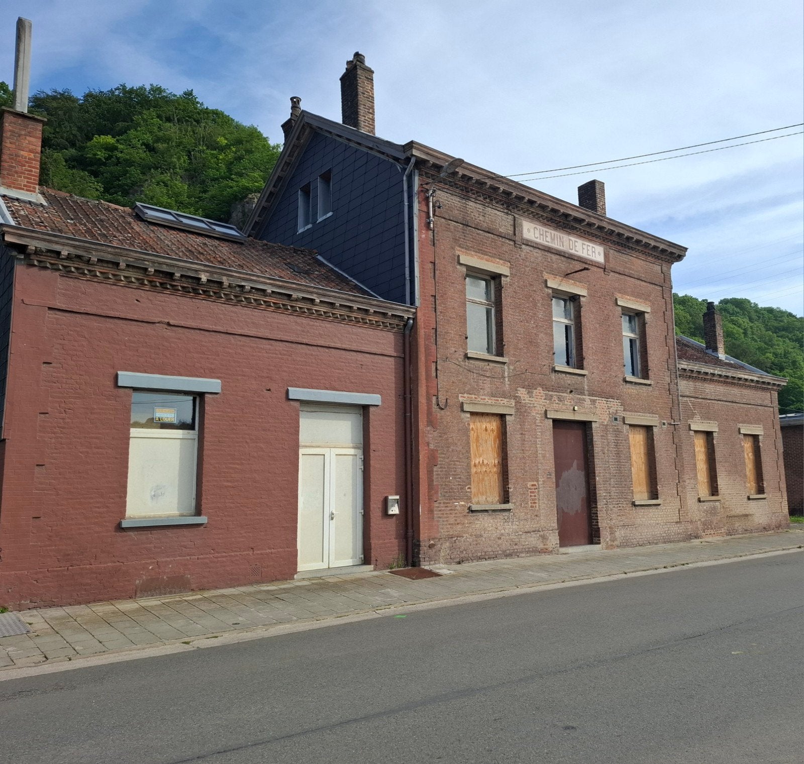 Bâtiment de gare Sclaigneaux, Immo
