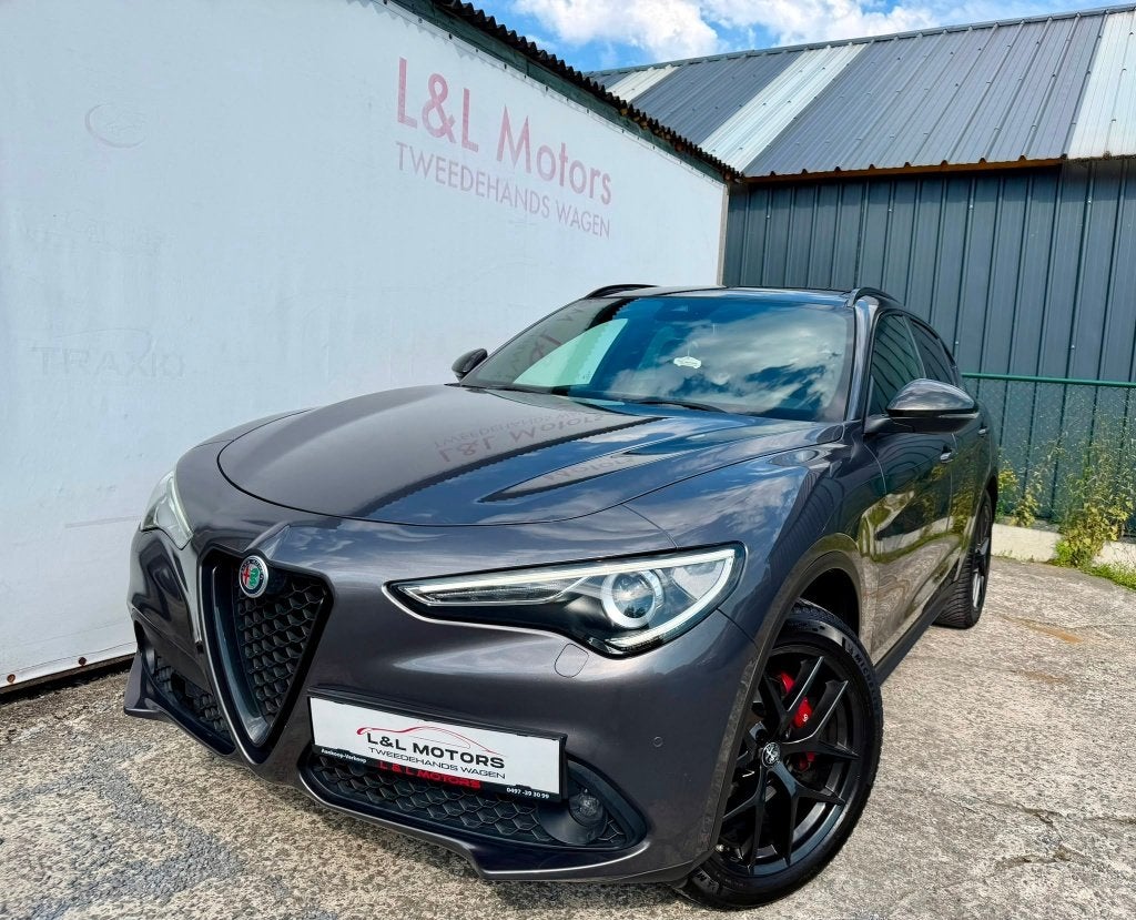 Alfa Romeo Stelvio 2.2 JTD AWD 209Pk Black-Tech*Full Opties*, Autos, Alfa Romeo, Cuir, Argent ou Gris, Achat, Euro 6