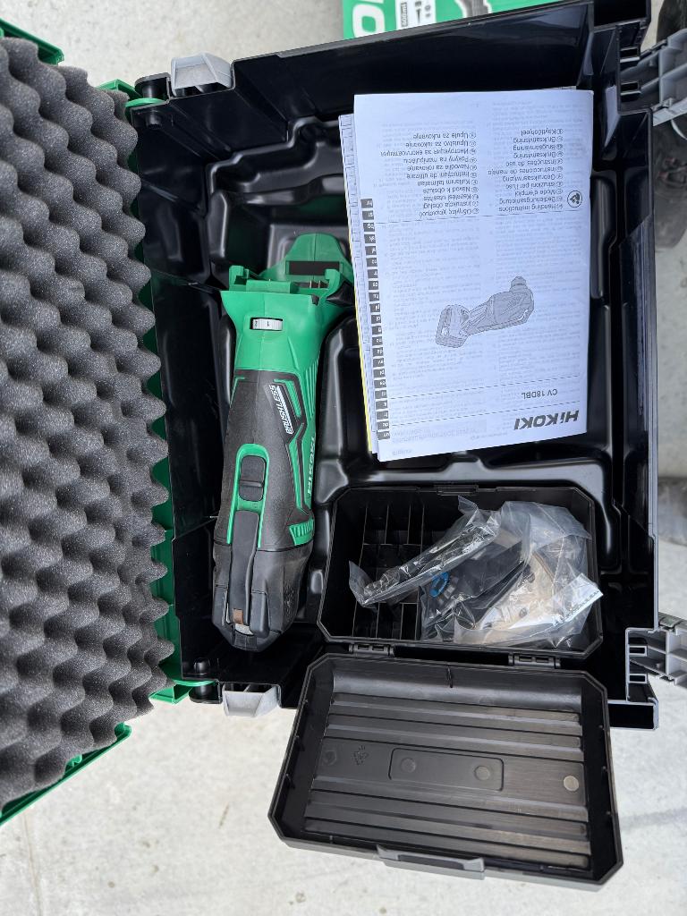 Hitachi multitool, Bricolage & Construction, Outillage | Outillage à main, Neuf, Enlèvement